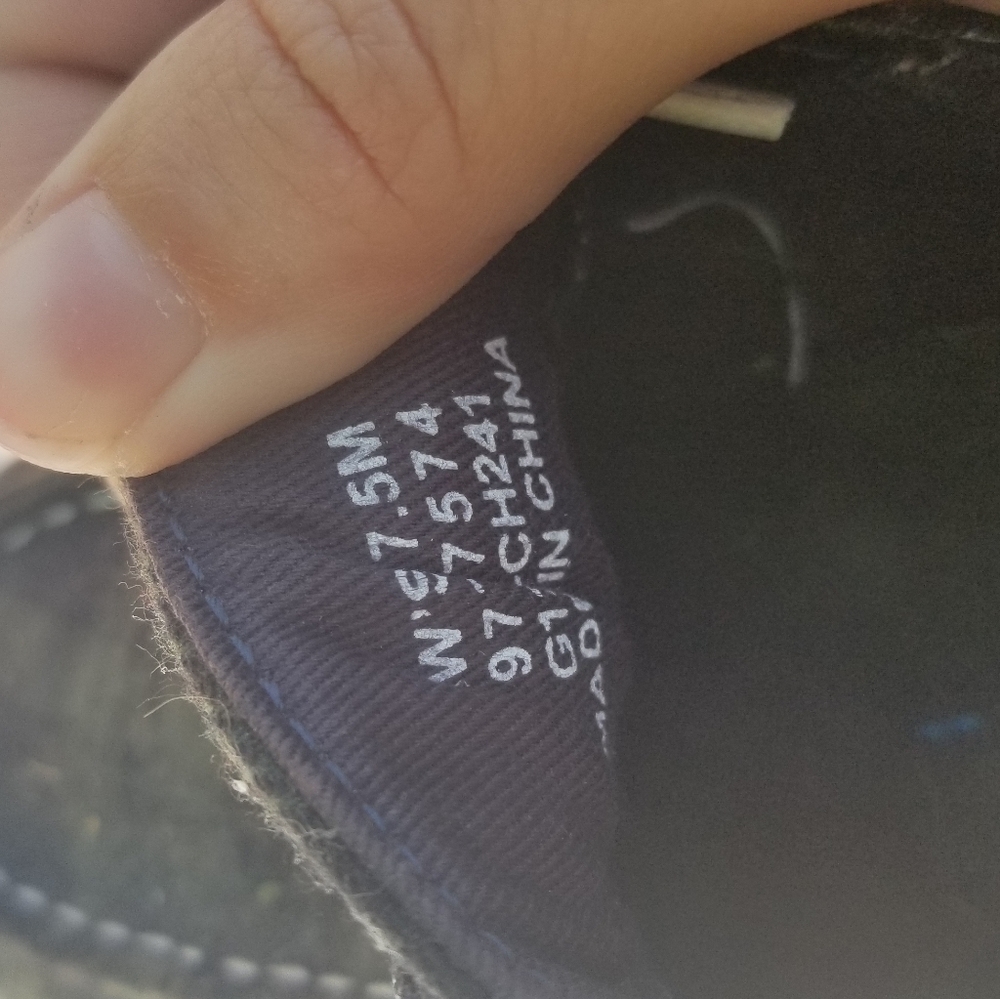 Sperry - Picture 2 of 2